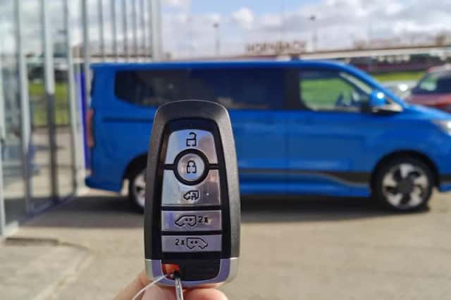 Ford Tourneo Custom (2025) thumbnail 9