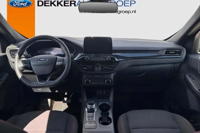 Ford Kuga (2024) thumbnail 6