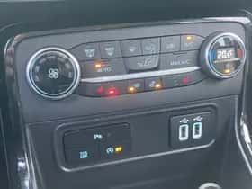 Ford EcoSport (2019) thumbnail 18