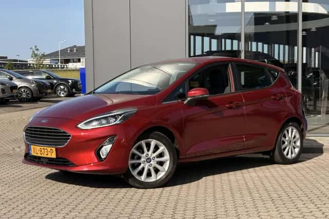 Ford Fiesta (2019) thumbnail 2
