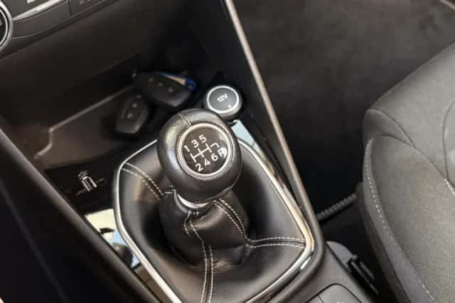 Ford Fiesta (2019) thumbnail 15