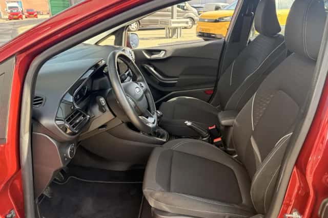 Ford Fiesta (2019) thumbnail 9