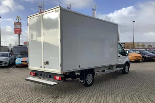 Ford Transit (2025) thumbnail 4