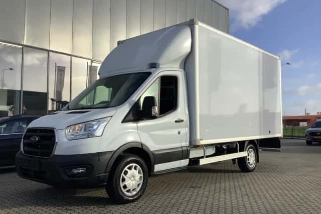 Ford Transit (2025) thumbnail 5