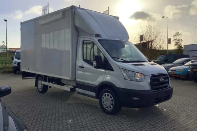 Ford Transit (2025) thumbnail 7