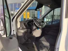 Ford Transit (2025) thumbnail 8