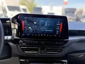 Ford Tourneo Custom (2024) thumbnail 15