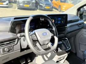 Ford Tourneo Custom (2024) thumbnail 9