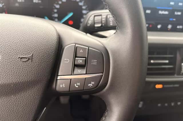 Ford Focus (2023) thumbnail 13