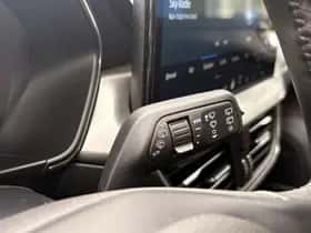Ford Focus (2023) thumbnail 15