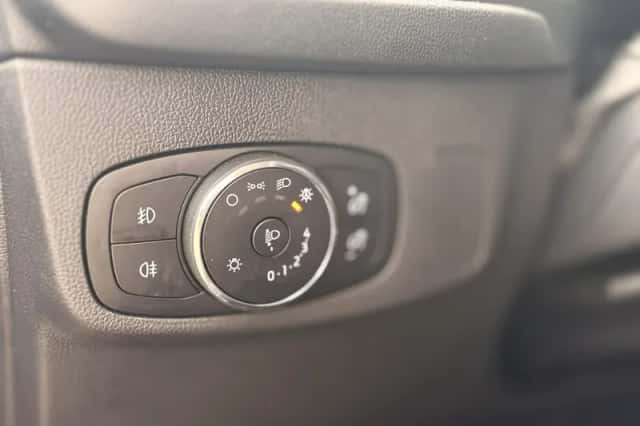 Ford Focus (2023) thumbnail 16