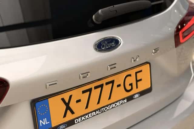 Ford Focus (2023) thumbnail 8