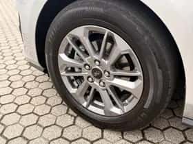 Ford Focus (2023) thumbnail 9