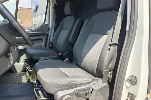 Ford Transit Custom (2021) thumbnail 19