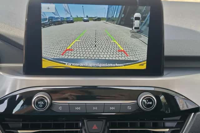Ford Kuga (2023) thumbnail 19