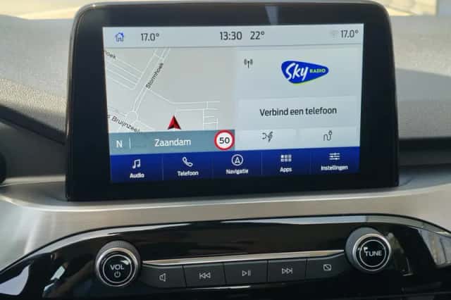 Ford Kuga (2023) thumbnail 21