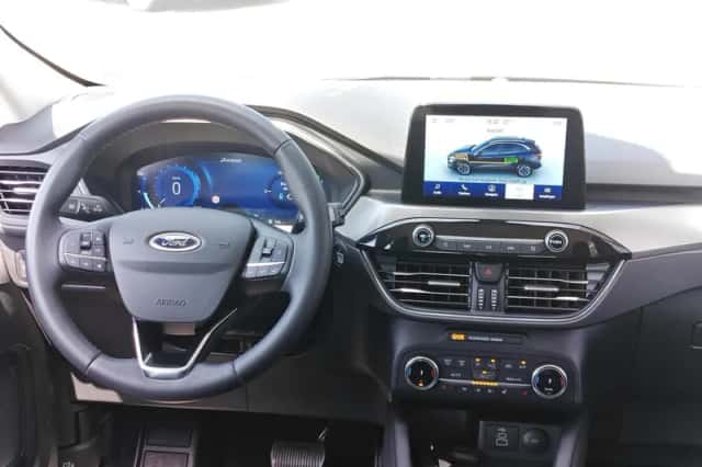 Ford Kuga (2023) thumbnail 25
