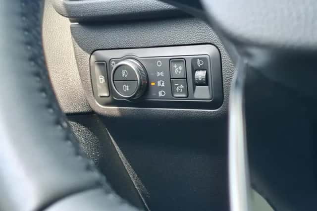 Ford Kuga (2023) thumbnail 28