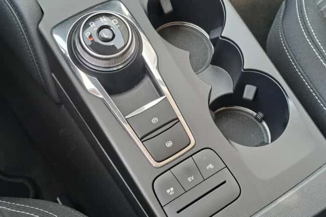 Ford Kuga (2023) thumbnail 29