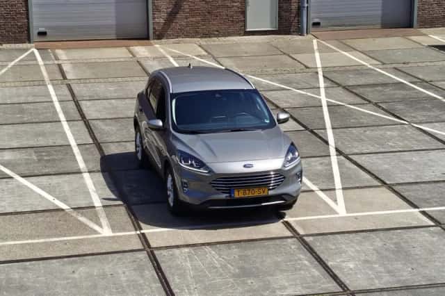 Ford Kuga (2023) thumbnail 33