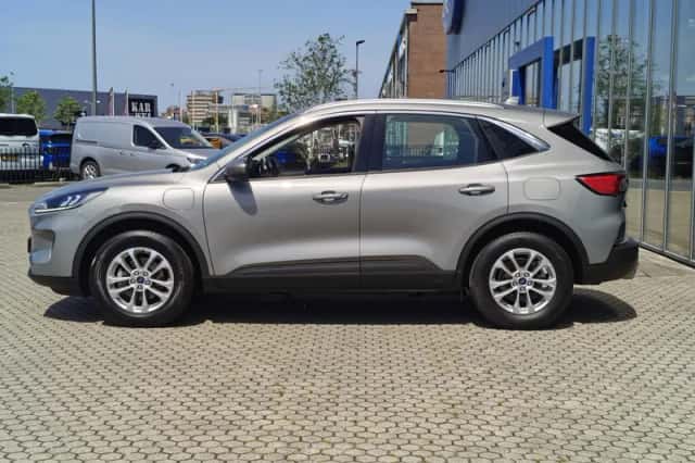 Ford Kuga (2023) thumbnail 9