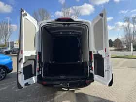 Ford Transit (2024) thumbnail 7