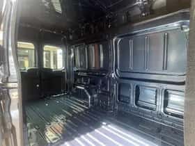 Ford Transit (2024) thumbnail 12