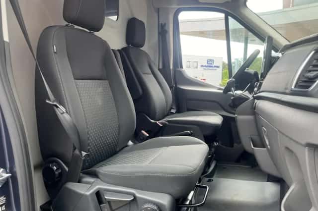 Ford Transit (2024) thumbnail 14