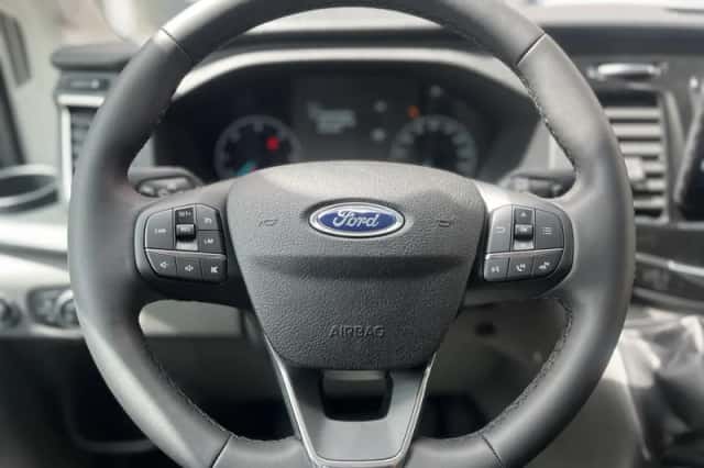 Ford Transit (2024) thumbnail 16