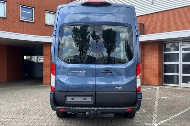 Ford Transit (2024) thumbnail 6