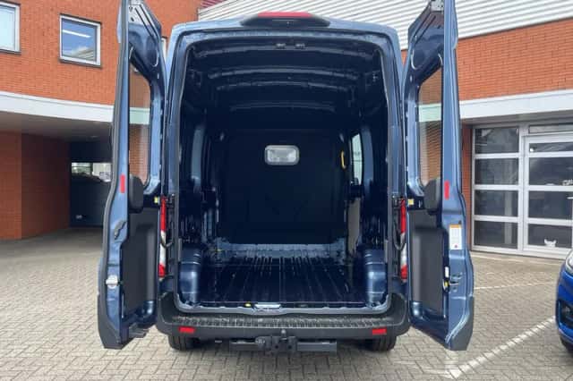Ford Transit (2024) thumbnail 7