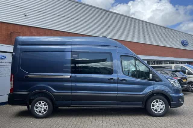 Ford Transit (2024) thumbnail 10
