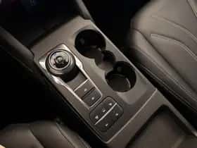 Ford Kuga (2023) thumbnail 13