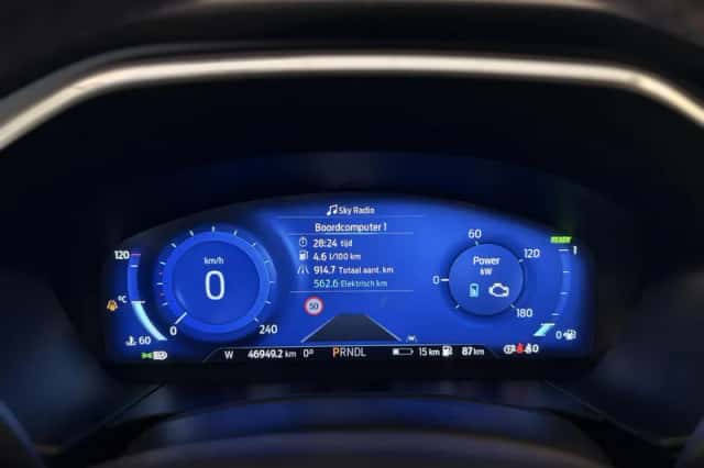 Ford Kuga (2023) thumbnail 15