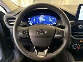Ford Kuga (2023) thumbnail 18