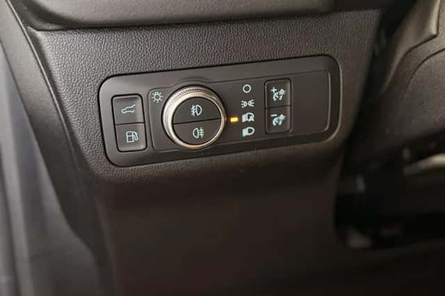 Ford Kuga (2023) thumbnail 19