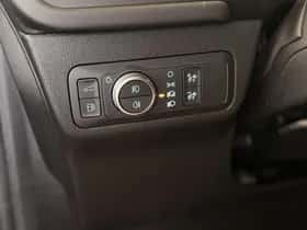 Ford Kuga (2023) thumbnail 19