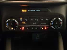 Ford Kuga (2023) thumbnail 21