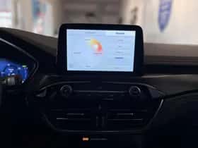 Ford Kuga (2023) thumbnail 25