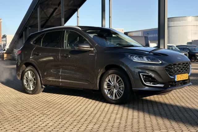 Ford Kuga (2023) thumbnail 6