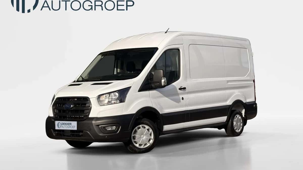 Ford Transit (2024) — foto 1