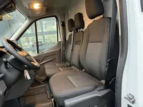 Ford Transit (2024) thumbnail 12
