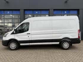 Ford Transit (2024) thumbnail 3