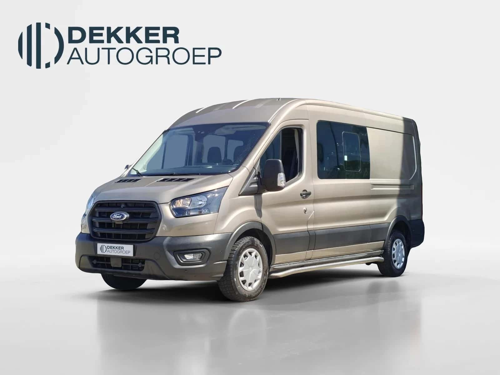 Ford Transit (2024) — foto 1