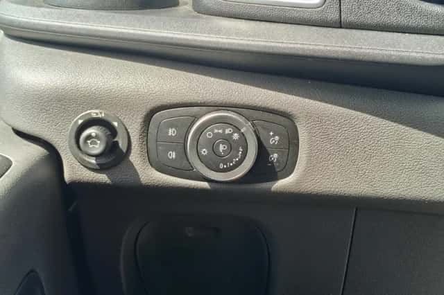 Ford Transit (2024) thumbnail 21