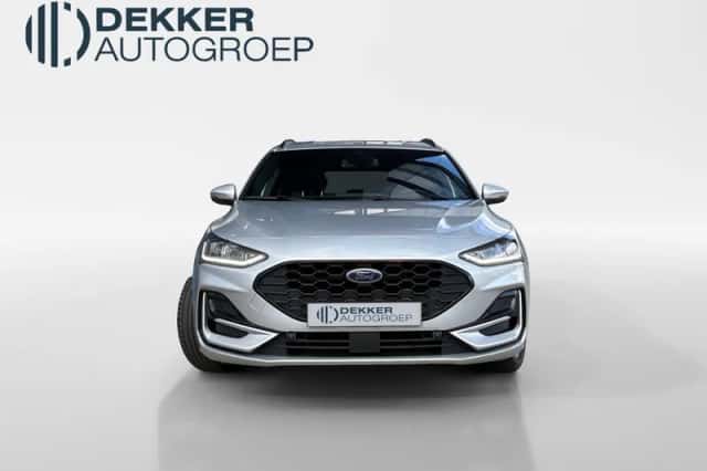 Ford Focus (2024) thumbnail 2