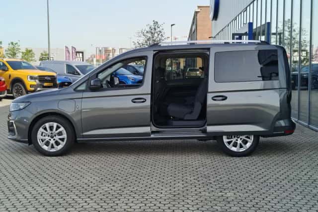 Ford Tourneo Connect (2025) thumbnail 3