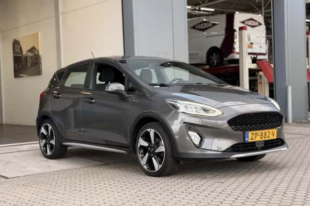 Ford Fiesta (2019) thumbnail 5