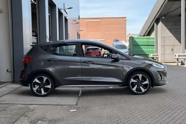 Ford Fiesta (2019) thumbnail 6