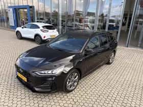 Ford Focus (2023) thumbnail 3